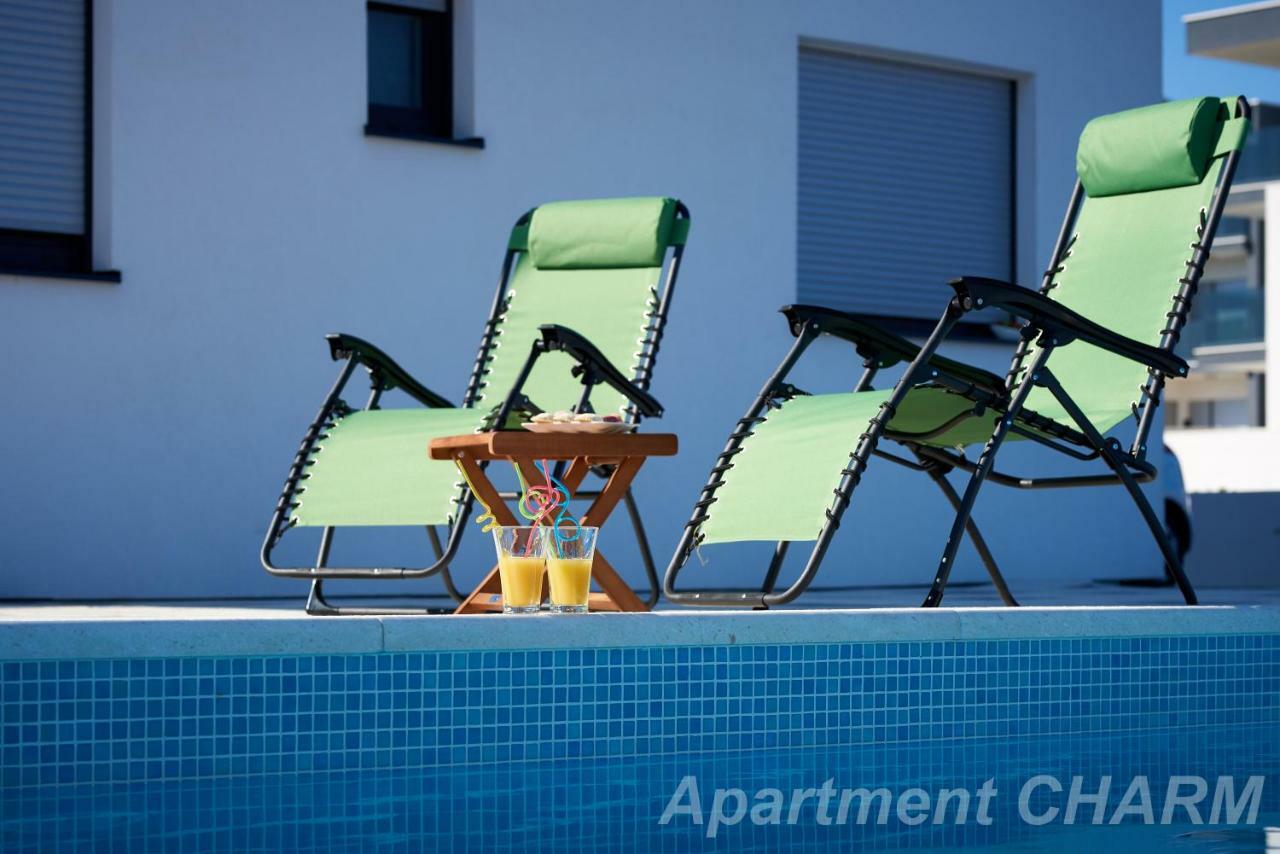 Luxury Apartment Charm With Pool Trogir Kültér fotó