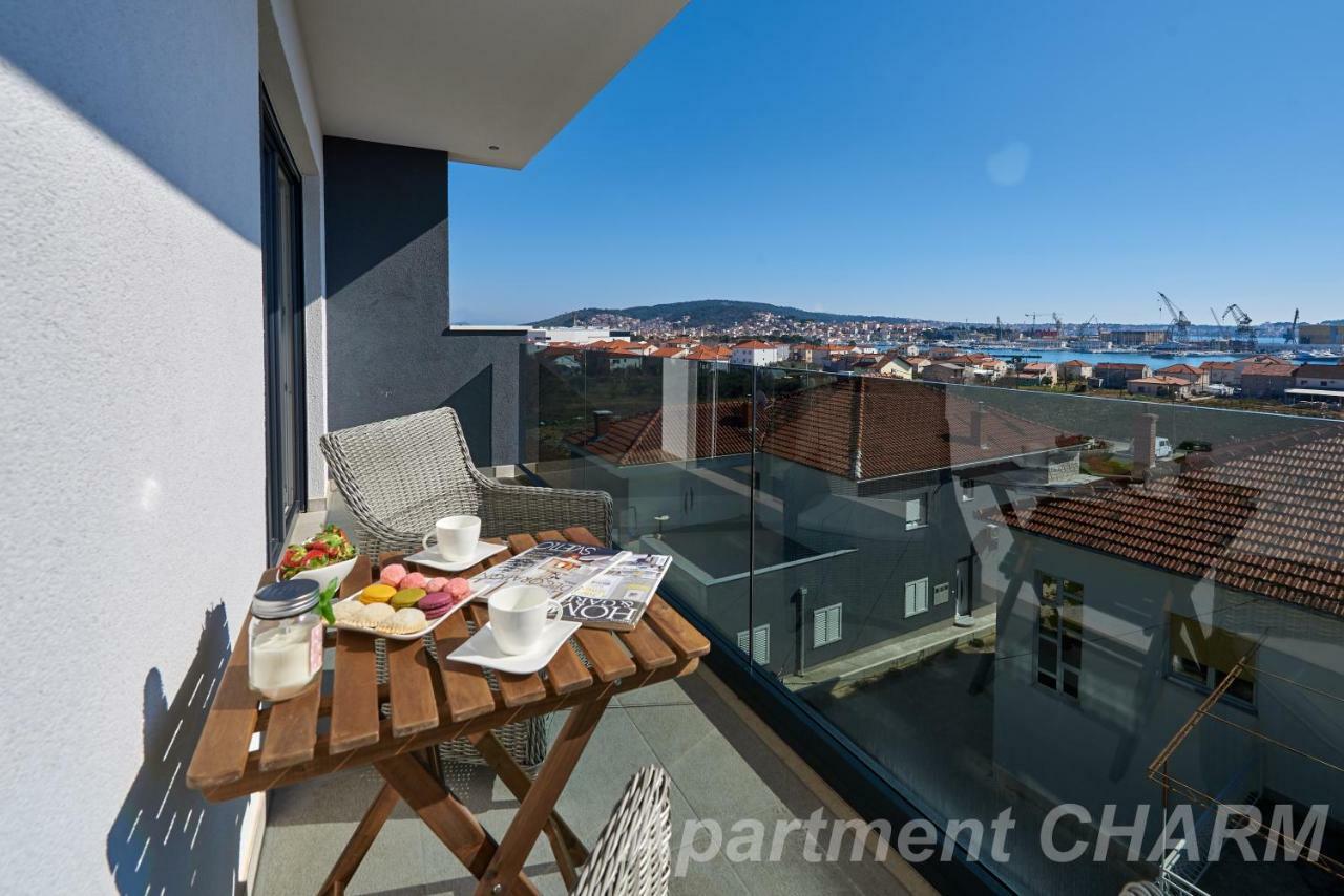 Luxury Apartment Charm With Pool Trogir Kültér fotó