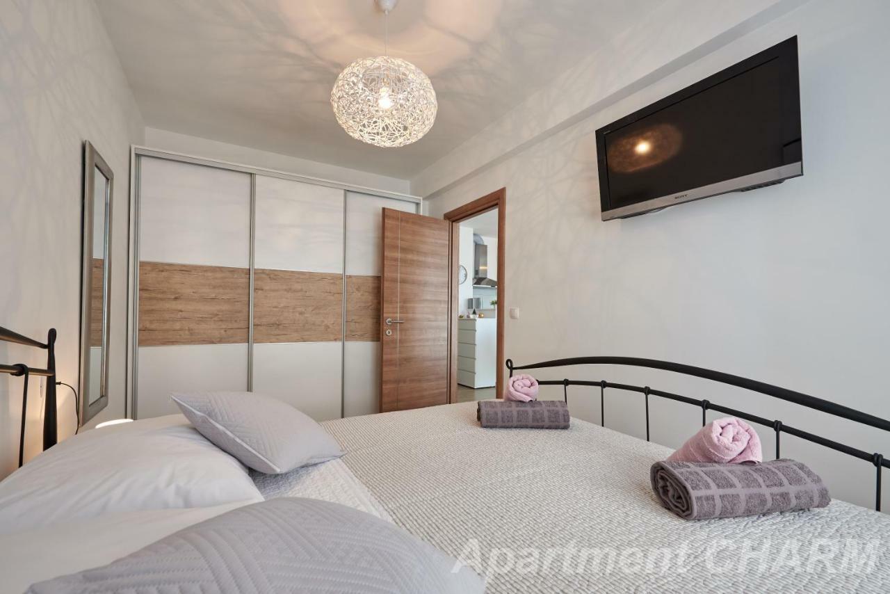 Luxury Apartment Charm With Pool Trogir Kültér fotó